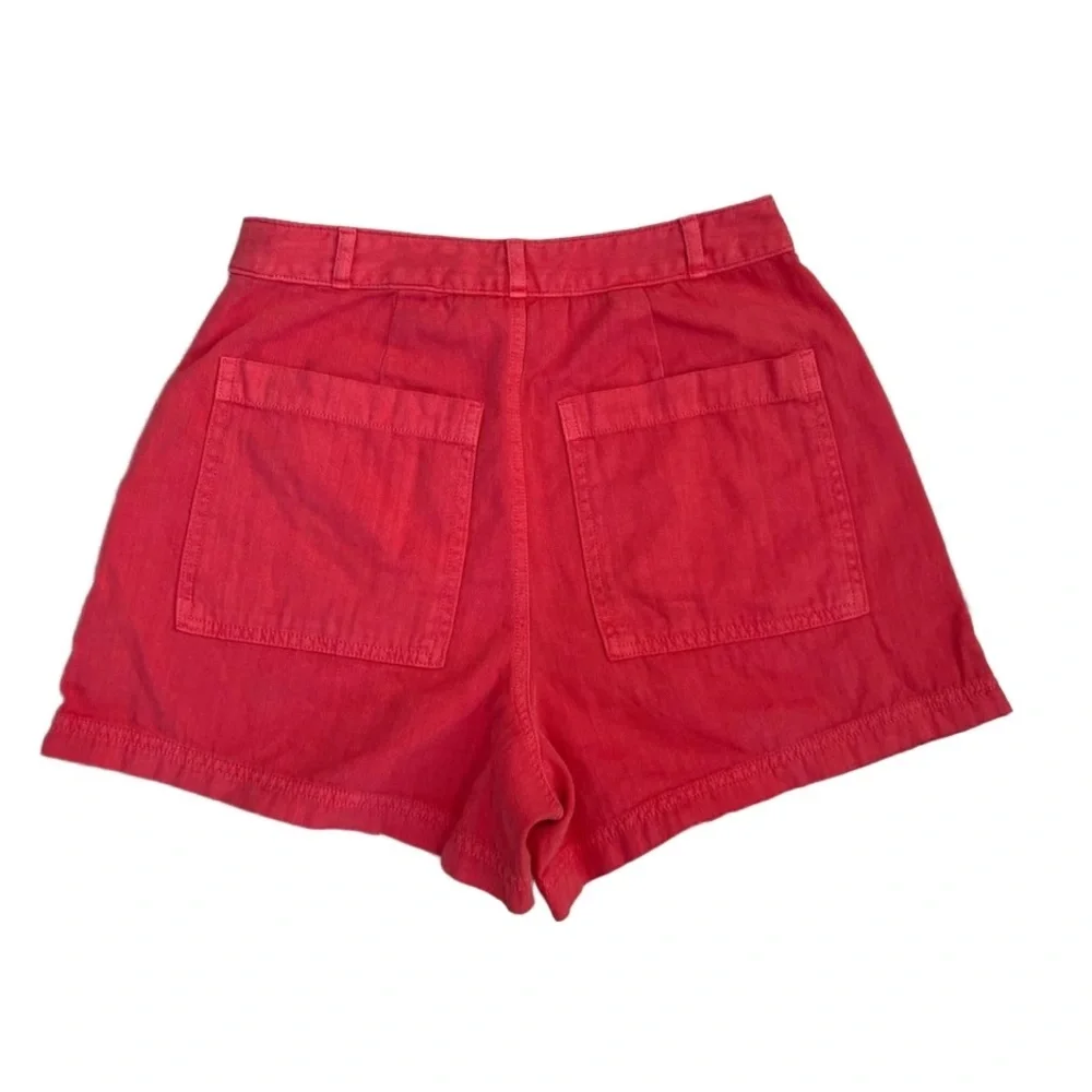 Universal Thread shorts size 2